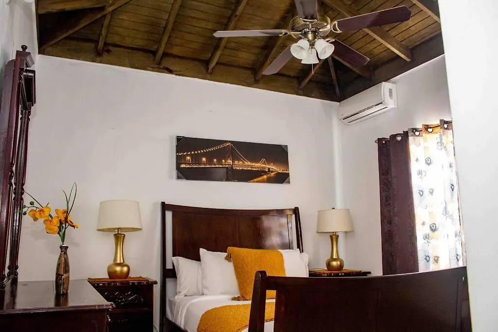 Sunset Inn Runaway Bay Jamaica